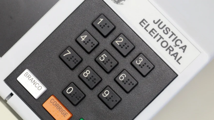 TSE inicia testes para avaliar mudanças em urnas eletrônicas