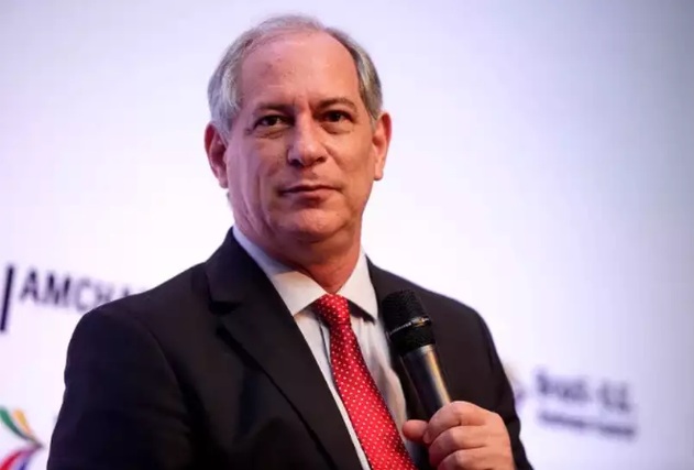 VÍDEO: “É preocupante o nível de bobagem que o Lula tem falado”, diz Ciro Gomes