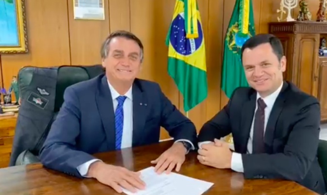 VÍDEO: Bolsonaro autoriza abertura de 1.250 novas vagas para PF e PRF
