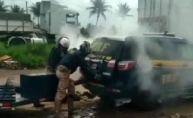VÍDEO: Homem morre sufocado por gás dentro de carro da PRF