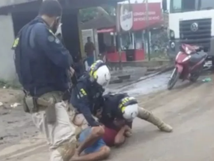 Polícia Federal abre inquérito para apurar morte de homem asfixiado em abordagem no Sergipe
