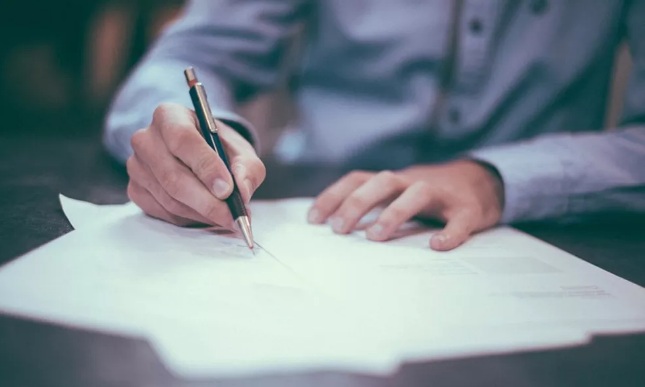 Mais de 130 concursos públicos com inscrições abertas reúnem 17,2 mil vagas no país; veja lista