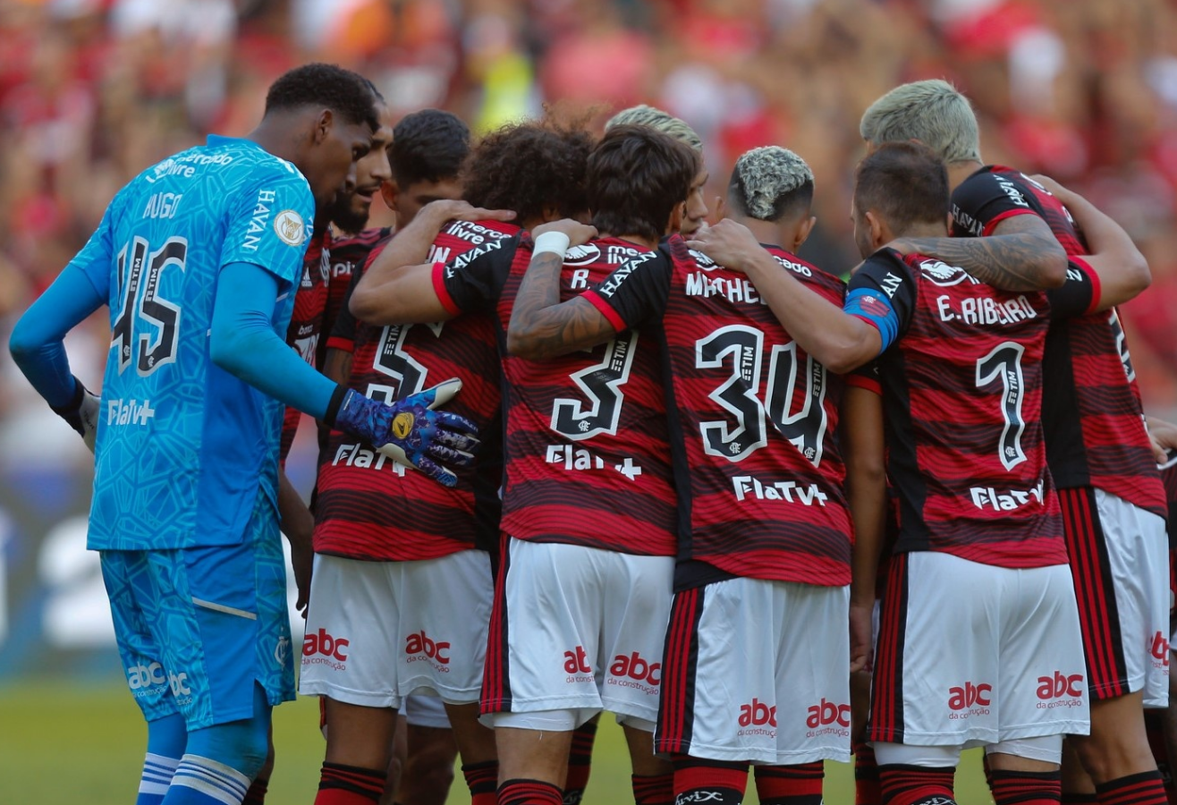 Flamengo, Fluminense, Santos, Galo e Inter em campo e campeonatos internacionais; confira os jogos de hoje