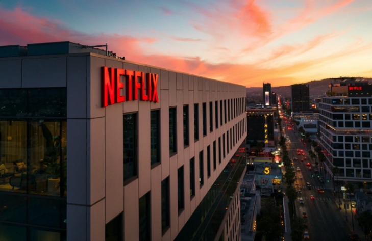 Netflix demite mais de 300 funcionários após perda de assinantes