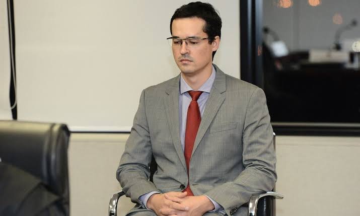 STJ autoriza retomada de investigação sobre Deltan Dallagnol