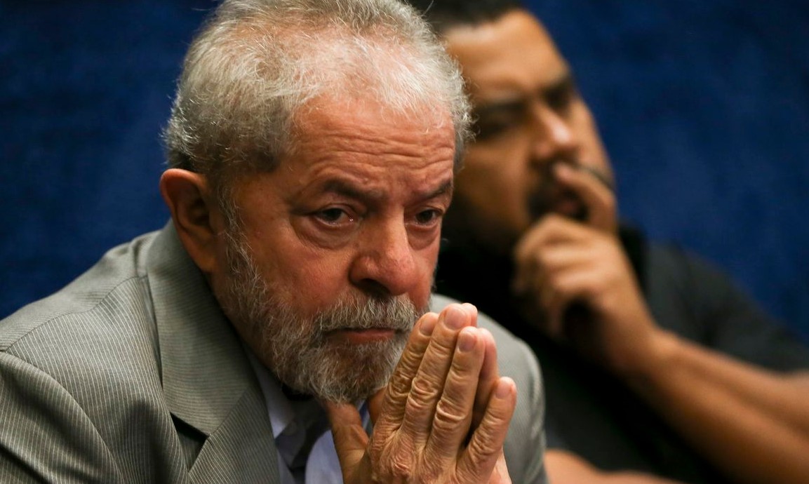 Grupos católicos fazem ataques a Lula e pedem “oração contra comunismo”
