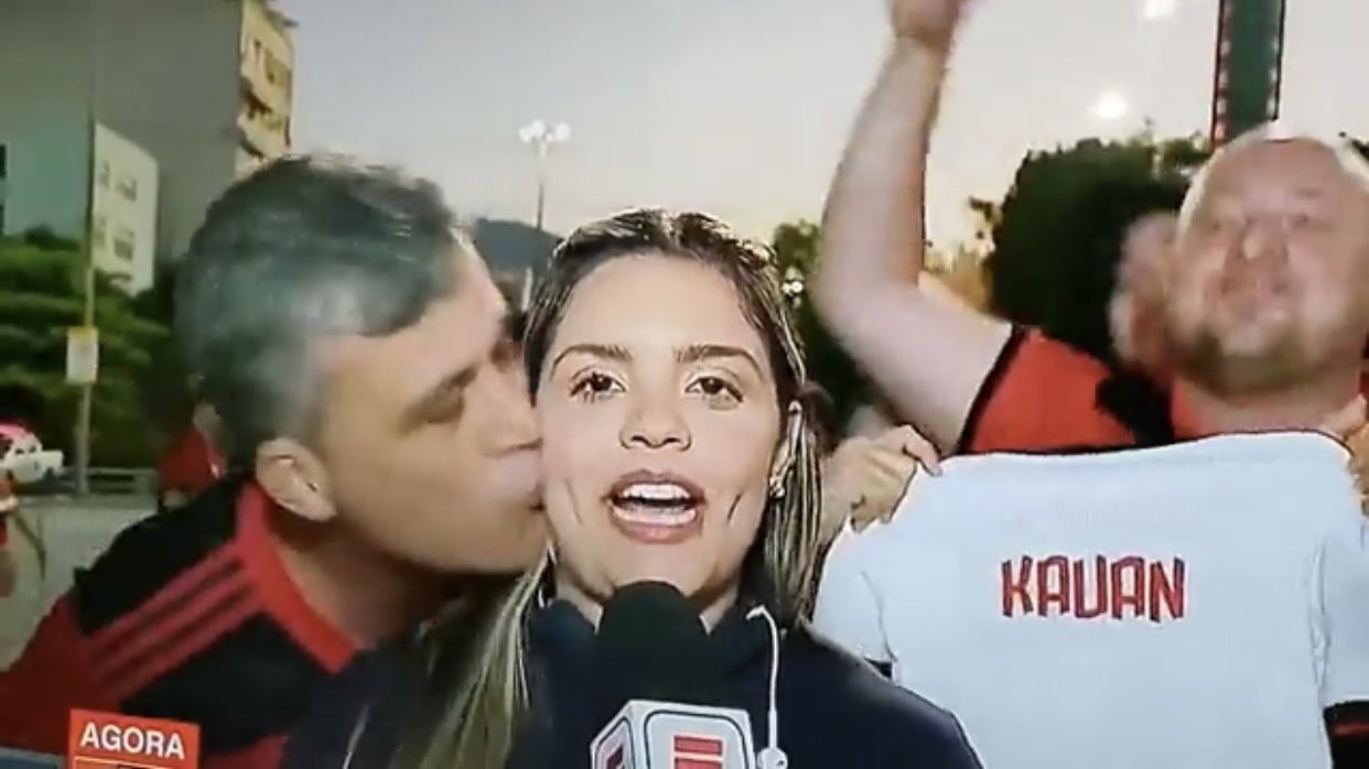 VÍDEO: Torcedor do Flamengo assedia jornalista ao vivo e é preso