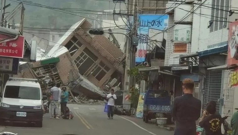 VÍDEO: Taiwan recebe alerta para tsunami após terremoto de magnitude 6,9 atingir a ilha