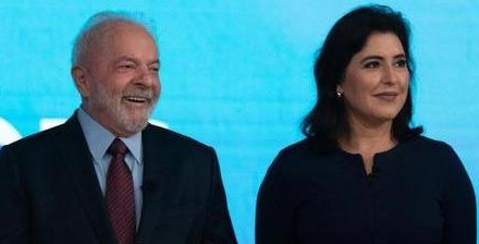 Terceira colocada nas eleições, Simone Tebet declara apoio a Lula no segundo turno
