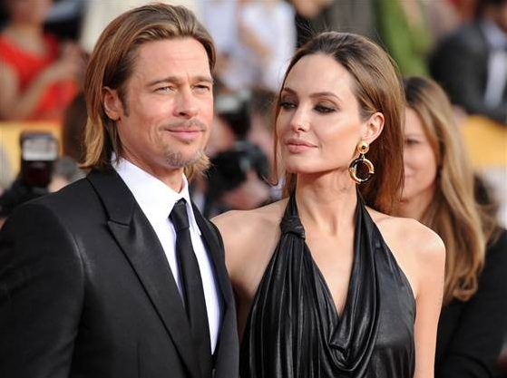 Angelina Jolie diz que Brad Pitt a agarrou pela cabeça e sufocou filho durante briga