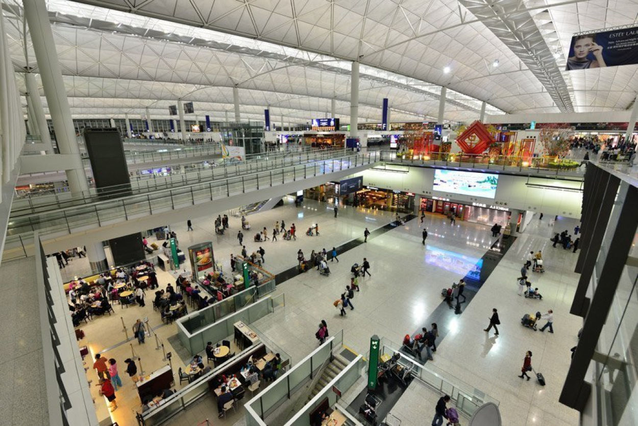 Hong Kong oferece 500 mil passagens aéreas gratuitas para atrair turistas