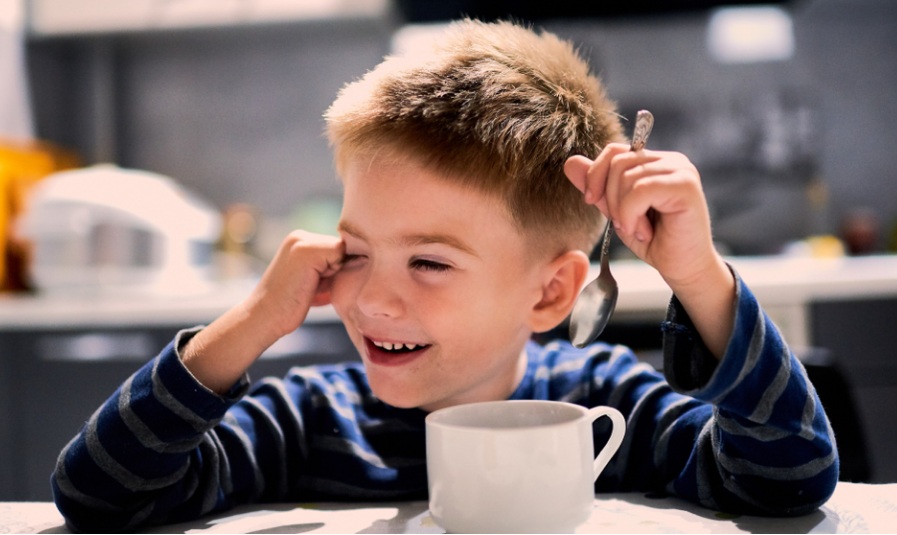 Crianças de até 12 anos não devem consumir café, afirma associação médica