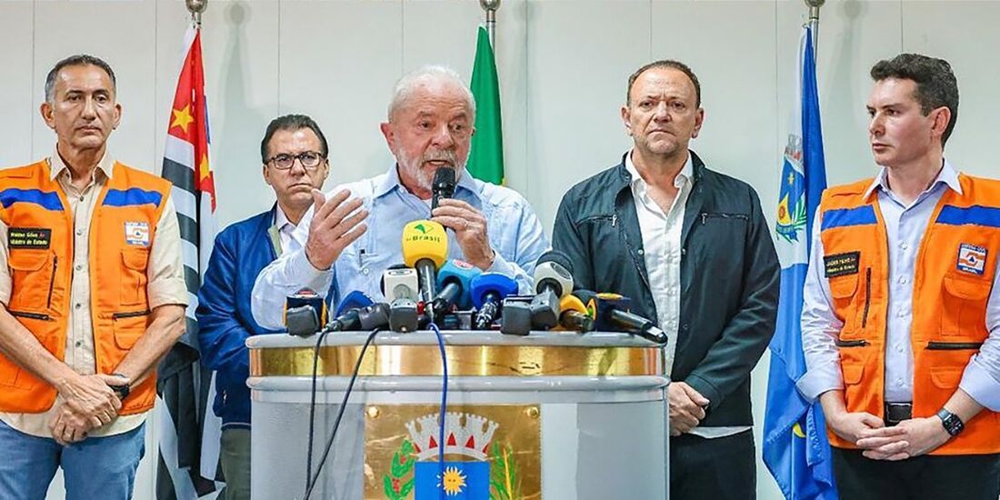 Advogado pede que STF obrigue Lula a explicar como foi feito o decreto da intervenção