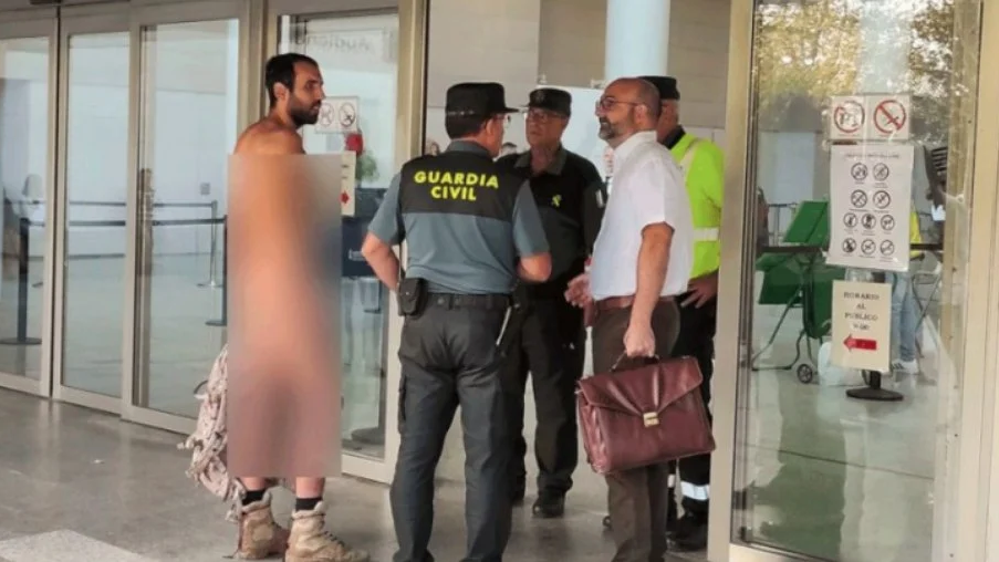 Justiça da espanha aprova direito de homens andarem nus na rua