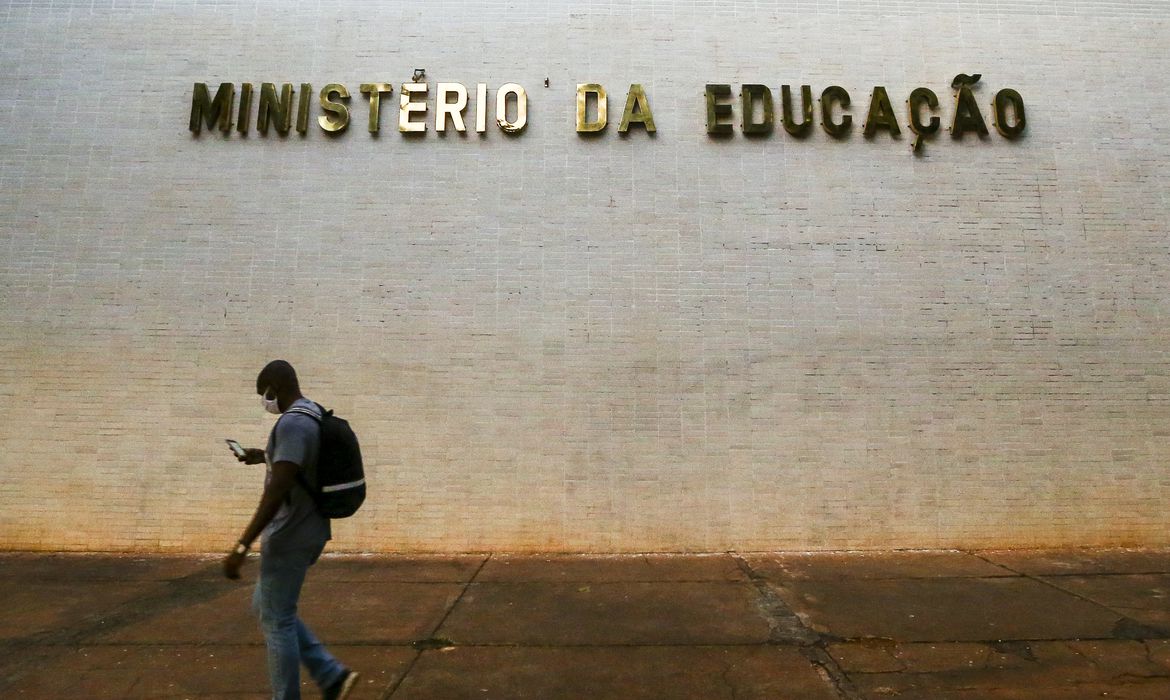 Selecionados na chamada regular do Sisu podem se matricular até quarta-feira (8)