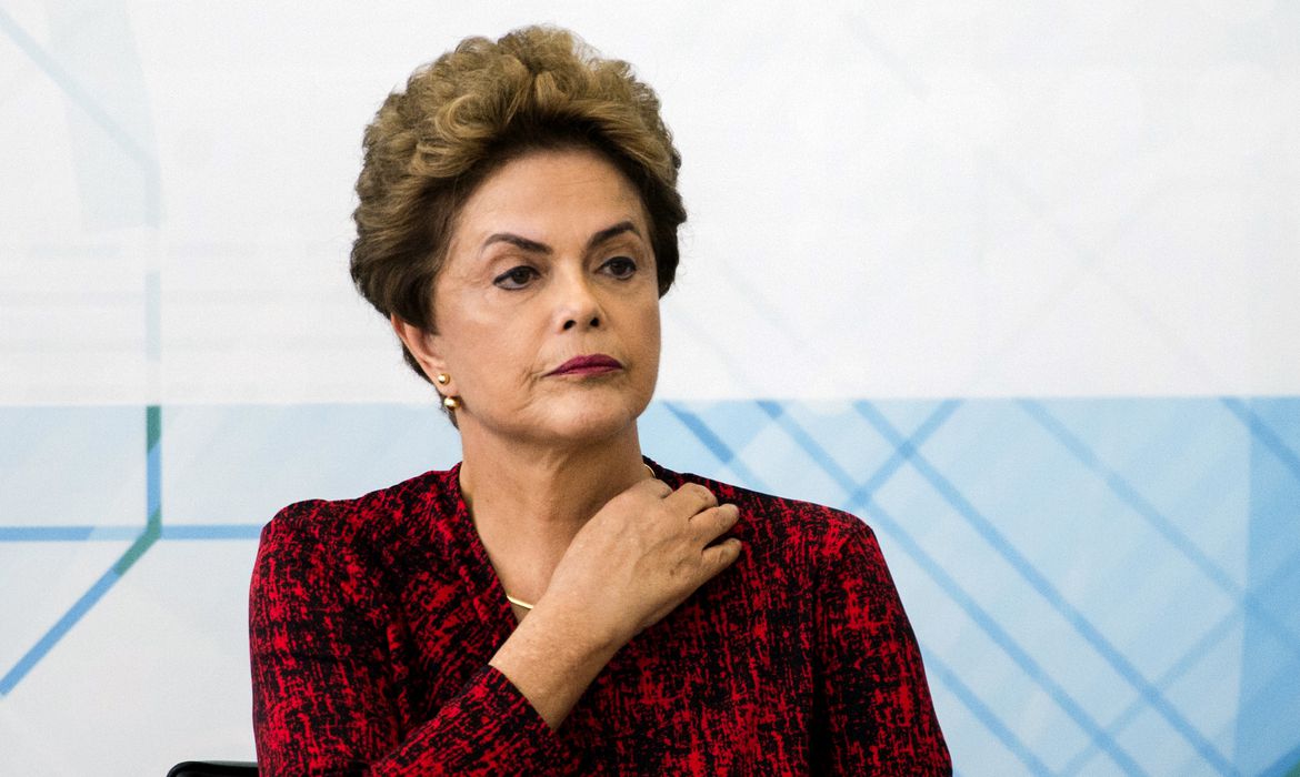 VÍDEO: Em evento na Rússia, dirigente do PT responsabiliza EUA por “golpe” contra Dilma; ASSISTA