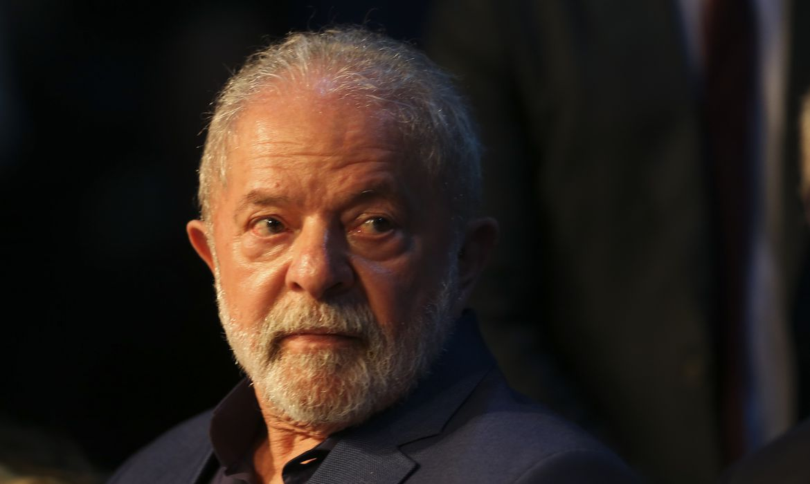 Partidos de Portugal não querem Lula no país: ‘lugar de ladrão é na prisão’