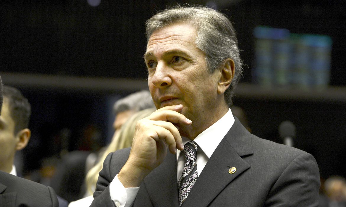 Ex-presidente da República usou afiliada da Globo para receber propina