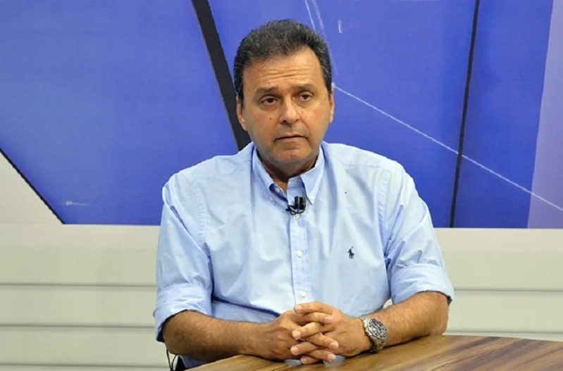 “Não tenho contas reprovadas pelo TCE”, afirma Carlos Eduardo