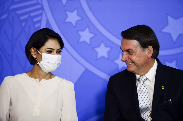 Michelle apoia Bolsonaro após inelegibilidade: “Às suas ordens, meu capitão”