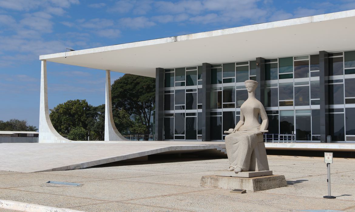 Homem é preso por vender cocaína no estacionamento do STF