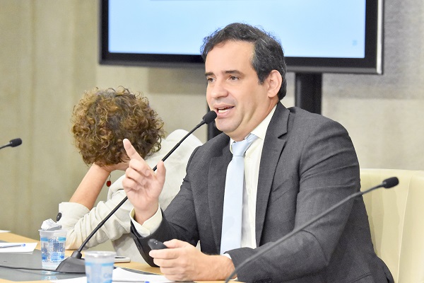 Com dívida milionária, Governo Fátima pode enfrentar CPI dos Consignados na Assembleia