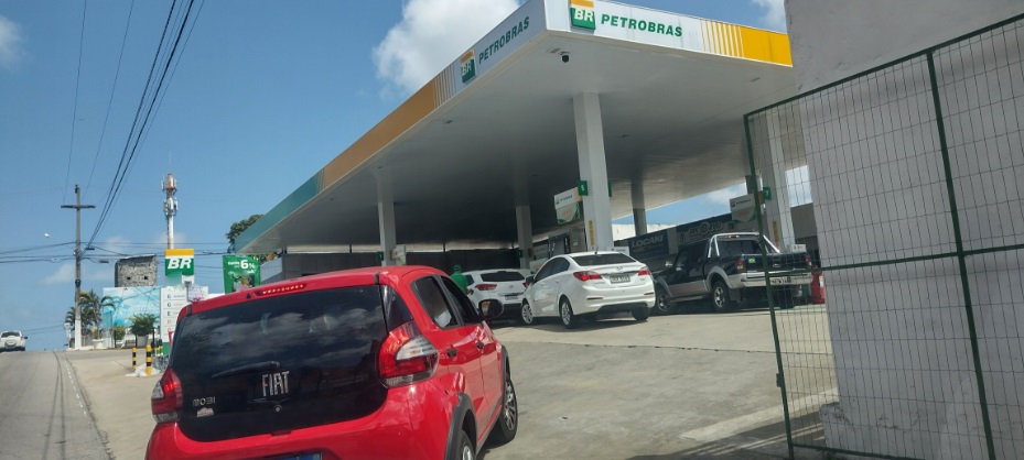 Procon Natal aponta aumento nos preços de combustíveis; veja valores