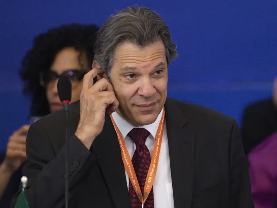 Sobrinho de Haddad chefia empresa que movimenta bilhões e não paga imposto no Brasil