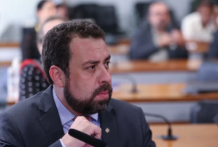Boulos apaga post após citar aumento de renda na gestão Bolsonaro