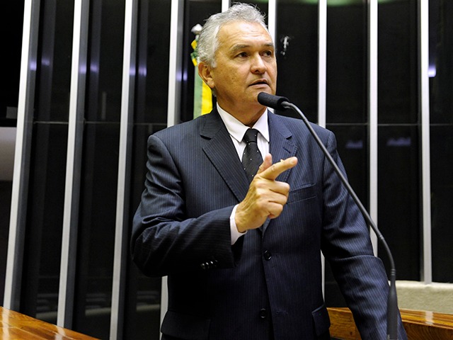 "Vamos honrar  compromisso e estaremos juntos ainda no 1° turno", afirma Girão