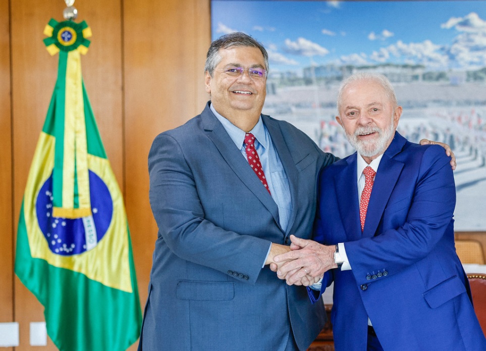 Em despedida, Lula diz que Dino fez “trabalho extraordinário” no Ministério da Justiça