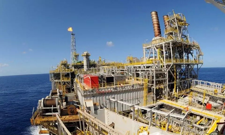 Petroleiras desistem e devolvem blocos de pré-sal no Brasil